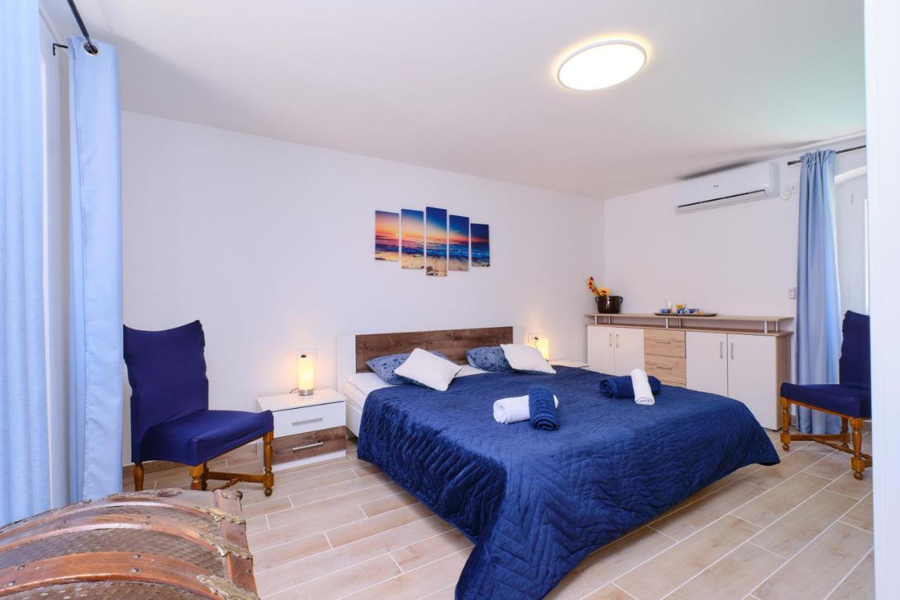 Apartment Kaleta Sveti Jakov Dış mekan fotoğraf