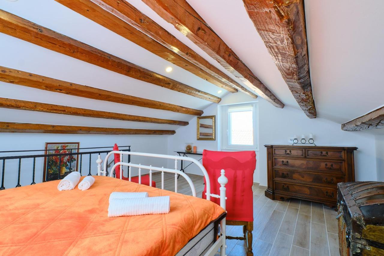 Apartment Kaleta Sveti Jakov Dış mekan fotoğraf
