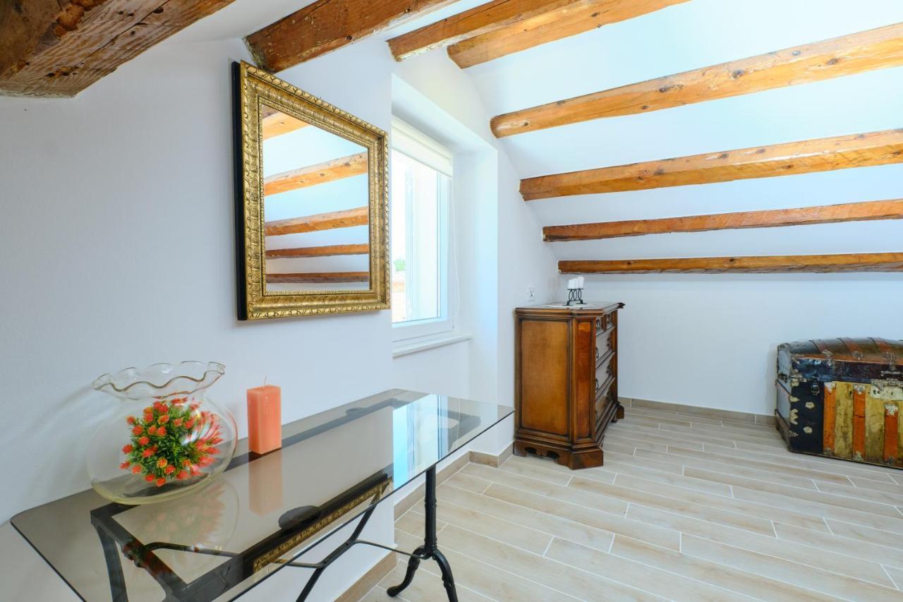 Apartment Kaleta Sveti Jakov Dış mekan fotoğraf